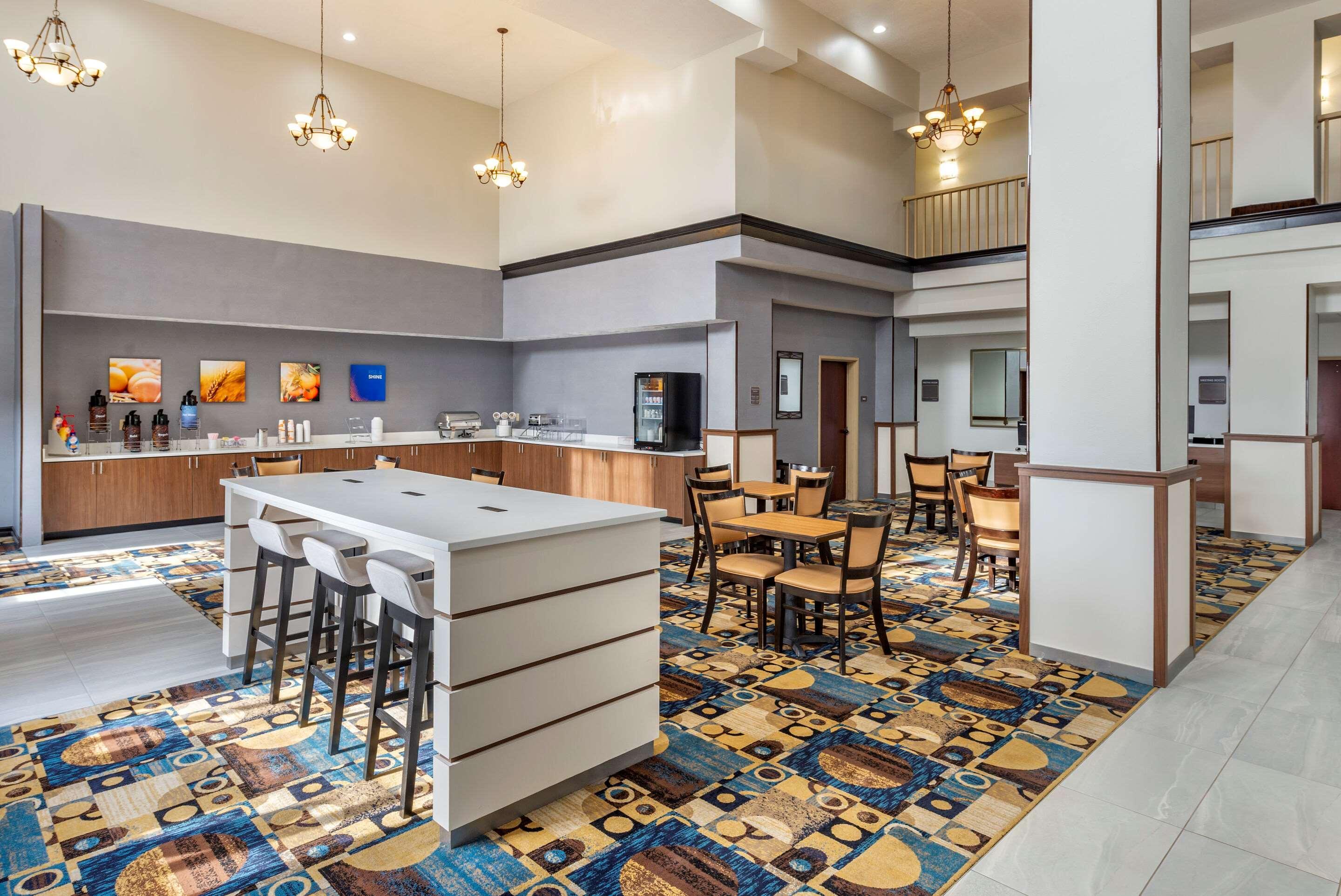Comfort Suites Кловіс Екстер'єр фото