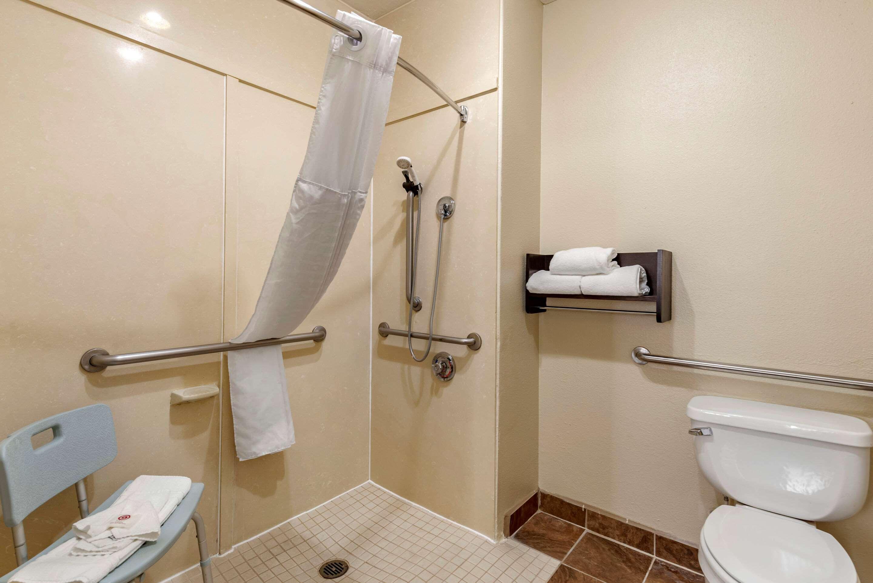 Comfort Suites Кловіс Екстер'єр фото