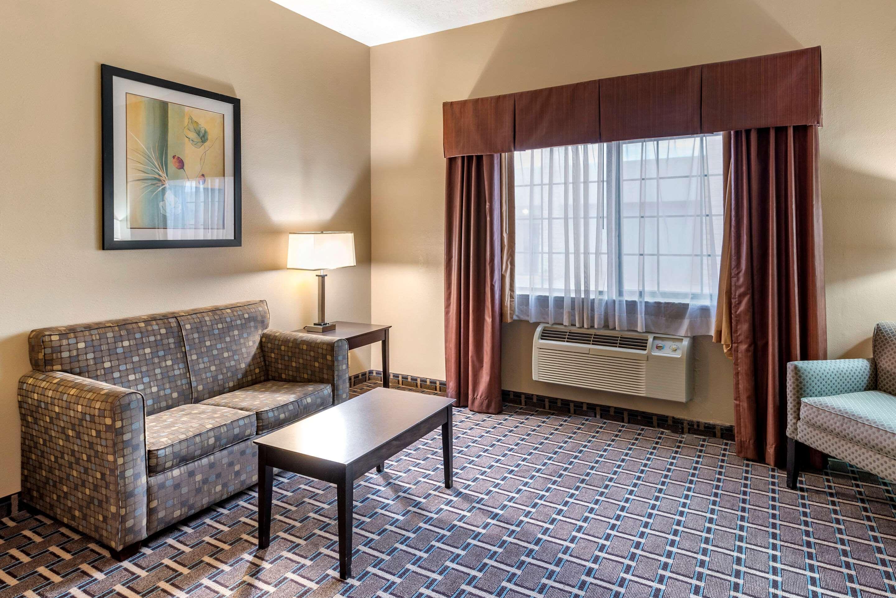 Comfort Suites Кловіс Екстер'єр фото