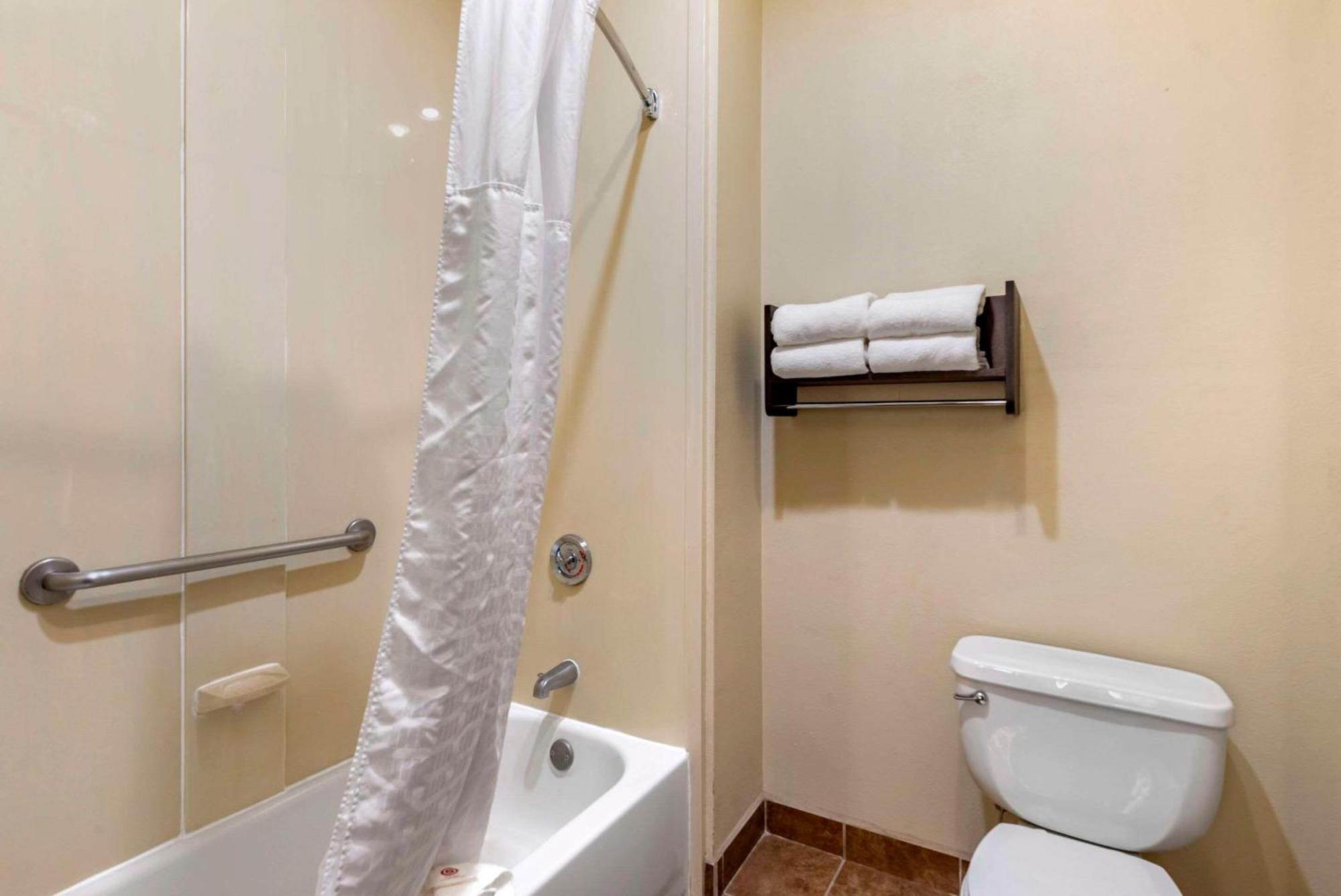 Comfort Suites Кловіс Екстер'єр фото